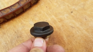 Piaggio Beverly 500 olajleeresztő csavar - kép 4