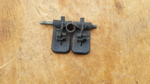 Piaggio Beverly 500 nyitó fül pár - kép 4