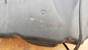 Piaggio Beverly 500 üzemanyag tank - kép 6