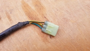 Piaggio Beverly 500 oldaltámasz kapcsoló - kép 5