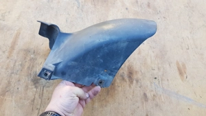 Piaggio Beverly 500 hátsó kerék feletti idom - kép 2