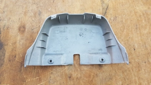 Piaggio Beverly 500 akkumulátor fedél - kép 6