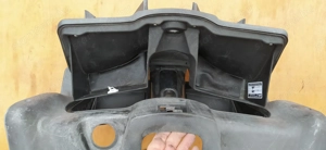 Aprilia Atlantic 125 - 250 térdidom - kép 2