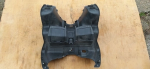 Aprilia Atlantic 125 - 250 térdidom - kép 3