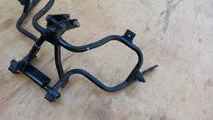 Suzuki Burgman 250 - 400 első idom tartó konzol - kép 6