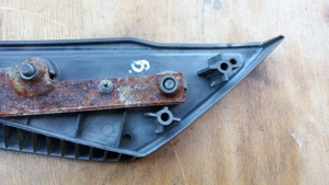 Suzuki Burgman 400 hátsó taposó balos - kép 4