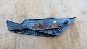 Suzuki Burgman 400 hátsó taposó balos - kép 6