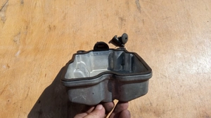 Suzuki Burgman 400 szelepfedél - kép 4