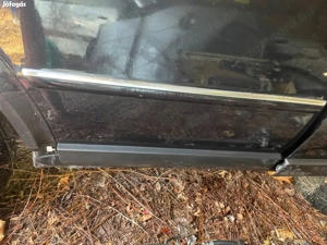 Rozsdamentes Volkswagen Passat B5.5 jobbos első hátsó ajtó fekete hibátlan csak poros ár db - kép 4