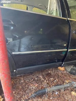 Rozsdamentes Volkswagen Passat B5.5 jobbos első hátsó ajtó fekete hibátlan csak poros ár db - kép 2