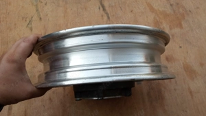 Suzuki Burgman 250 - 400 első felni - kép 4