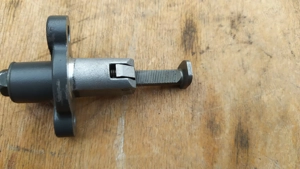 Suzuki Burgman 250 - 400 vezérműlánc feszítő patron - kép 5