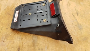 Honda Pantheon 125 - 150 2T hátsó sárvédő - kép 6