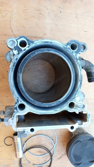 Yamaha Majesty 400 henger dugattyú cserés - kép 4