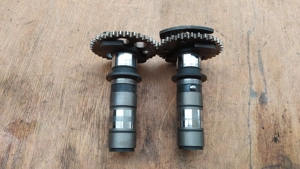 Yamaha Majesty 400 vezérműtengely pár - kép 5