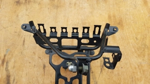 Yamaha Majesty 400 első idomtartó konzol - kép 2