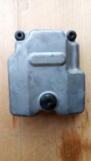 Suzuki Burgman AN 250 szelepfedél - kép 3