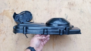 Suzuki Burgman AN 250 kuplung fedél burkolat - kép 4