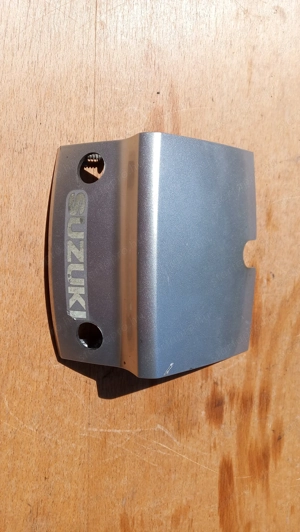 Suzuki Burgman 250 - 400 hátsó közép idom