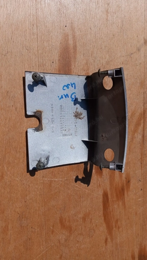 Suzuki Burgman 250 - 400 hátsó közép idom - kép 4