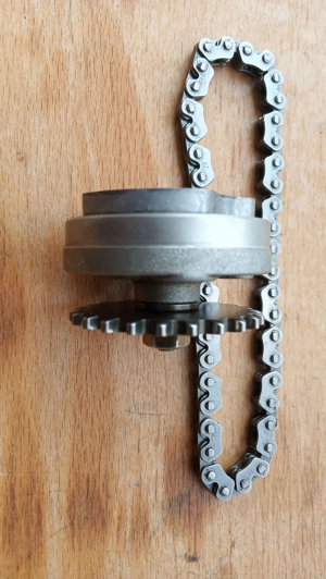 Malaguti Ciak   Kymco People 125 - 200 olajpumpa - kép 6