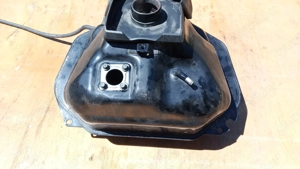 Yamaha T max tmax XP 500 üzemanyag tank - kép 3