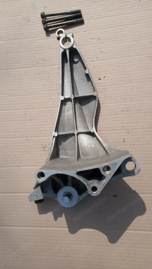 Yamaha T max tmax XP 500 hátsó lengőkar - kép 2