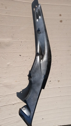 Yamaha T max tmax XP 500 ülés alatti idom jobbos - kép 3