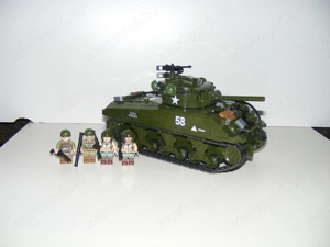 Lego 2. Világháborús Amerikai M4 Sherman Tank harckocsi 1180db + 4 katona ÚJ - kép 7