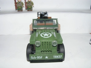 Lego 2. Világháborús U.S. Willis Jeep + Amerikai katonák 7db katona ÚJ - kép 5