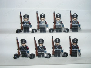 Lego 2. Világháborús katonák Schutzstaffel Waffen SS testőrség Díszőrség 8db ÚJ - kép 5