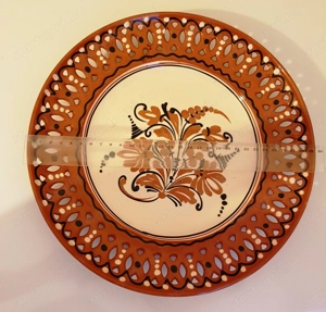 Különleges csipkés szélű népi kerámia falitányér eladó - kép 3