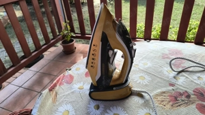 Gőzölős vasaló - kép 2