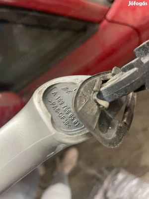 Mercedes Benz A169 bal hátsó külső kilincs A1697660501 - kép 2