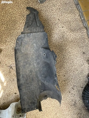 Mercedes W168 sárvédő burkolat és dobbetét 168 698 85 30 168 690 0130 - kép 2