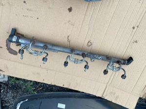 Bmw 0 445 216 023 rail cső 7 779 610 02 325 D, 525 D posta megoldható nyomásszabályzó  - kép 2