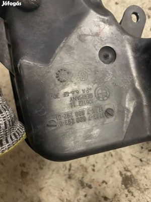 BMW E60 17 13 7 800 293 01 kiegyenlítő tartály posta megoldható - kép 2
