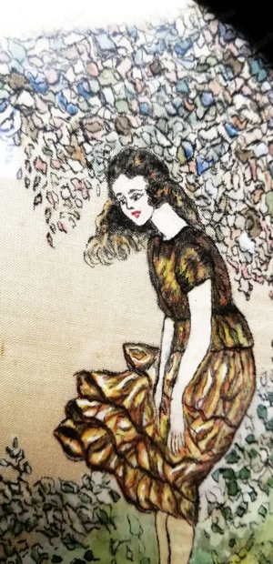 Antik selyem festmény. Galambokat etető hölgy. Szignálva - kép 3