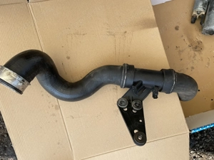 Mercedes w203 A 2  intercooler turbócső posta megoldható