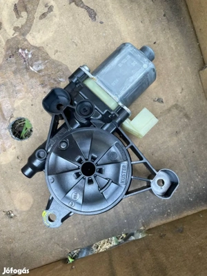 Skoda Superb III jobbos balos első hátsó ablakemelő motor ár db 8K0.941.597.B 5q0.959.802 A 5q0.959. - kép 6