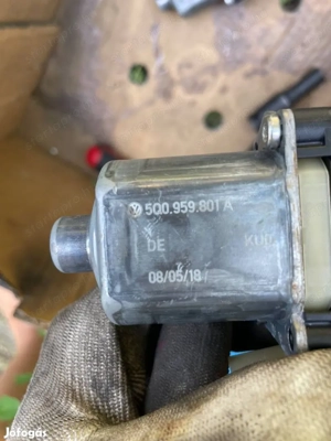 Skoda Superb III jobbos balos első hátsó ablakemelő motor ár db 8K0.941.597.B 5q0.959.802 A 5q0.959. - kép 5