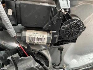 Volkswagen B5 Passat jobb első ablakemelő motor 3B4 837 752 BS 96-2005 posta megoldható