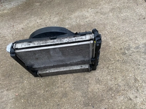 Bmw E90 325 D hűtősor komplett ventilátorral Posta Megoldható kizárólag telefonon érdeklődjön