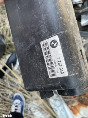 BMW 320D E46 Kiegyenlítő Tartály 7 787 040 posta megoldható - kép 3