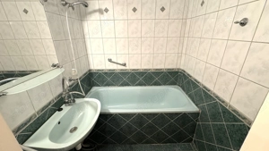 Malomkertben 1. emeleti 54 nm-es 2 szoba-konyhás erkélyes azonnal költözhető lakás eladó - kép 10