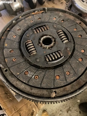 Mercedes 2.2 sprinter kettőstömegű lendkerék posta megoldható kizárólag telefonon érdeklődjön