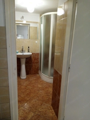 Gyönyörű helyen Veszprém megyeben Bakonyságon eladó tégla építésű jó állapotú családi ház tulajtól.. - kép 7