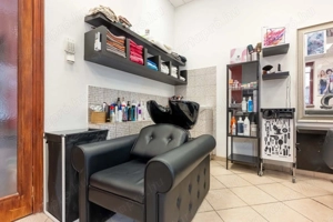 Kiadó fodrász szék-1066 Budapest, Jókai utca 22