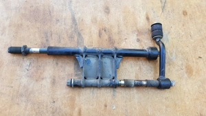 Aprilia Scarabeo Light 400 - 500 motortartó konzol