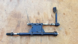 Aprilia Scarabeo Light 400 - 500 motortartó konzol - kép 7